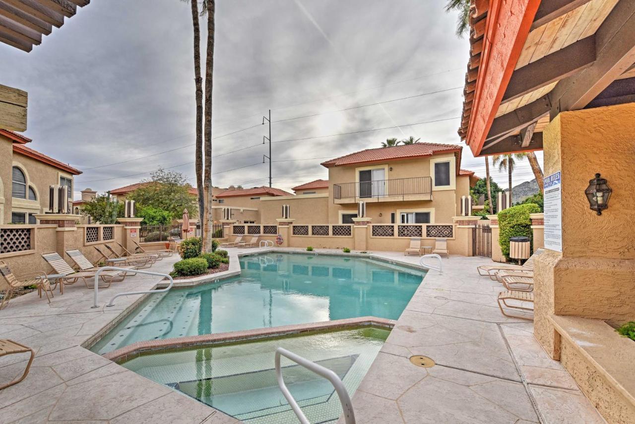 Phoenix Condo With Balcony And Spa - 14 Mi To Downtown Exterior photo